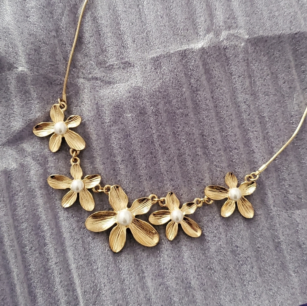 Bautiful necklace
